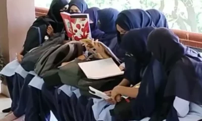 girls wearing hijab