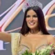 Fuchsia Anne Ravena, who crowned the crown