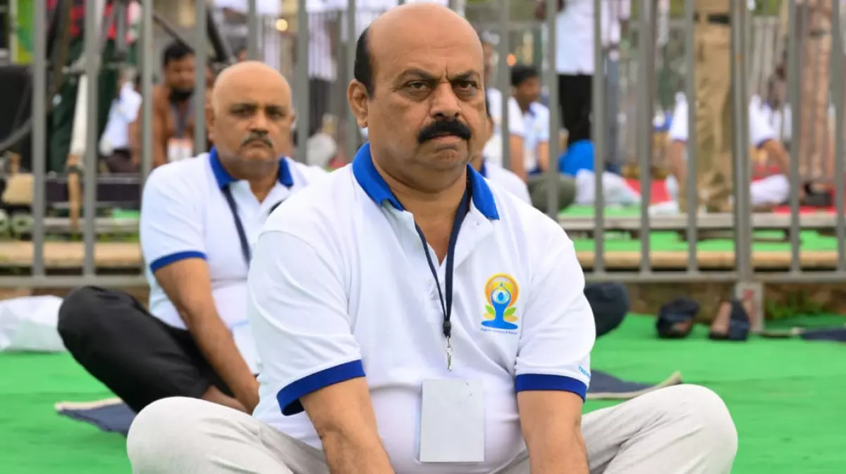 bommai yoga in mysuru 2022