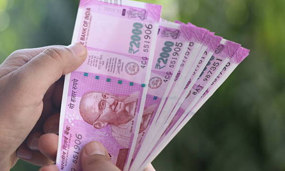2,000 rupee notes withdrawn from circulation by RBI; Here are FAQs