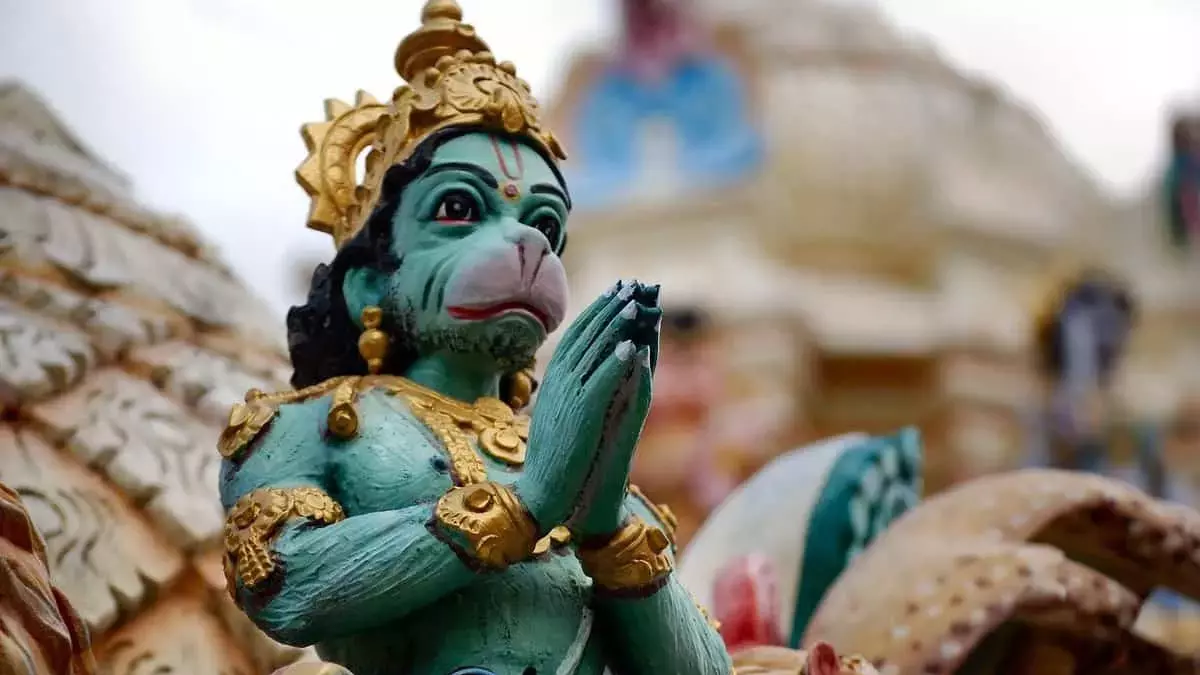 Indian Railway sends notice to lord Hanuman Chalisa: Significance and importance Of Reciting Hanuman Chalisa in kannada Hanuman for land encroachment