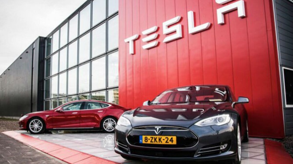 Tesla May set up factory in Maharashtra, Tamil Nadu and Gujarat Says Report