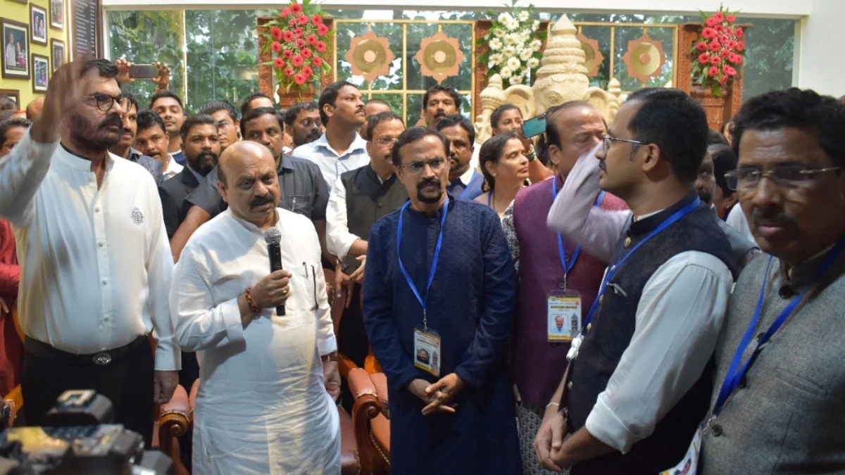 CM Bommai in bunts sangh school