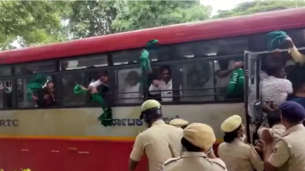 ರೈತರ ಪ್ರತಿಭಟನೆ