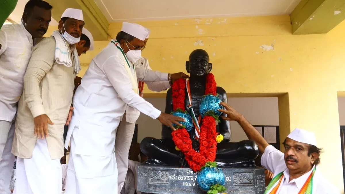 Siddaramaiah gandhiji congress march