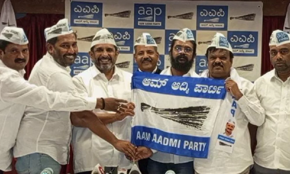 tennis krishna join AAP