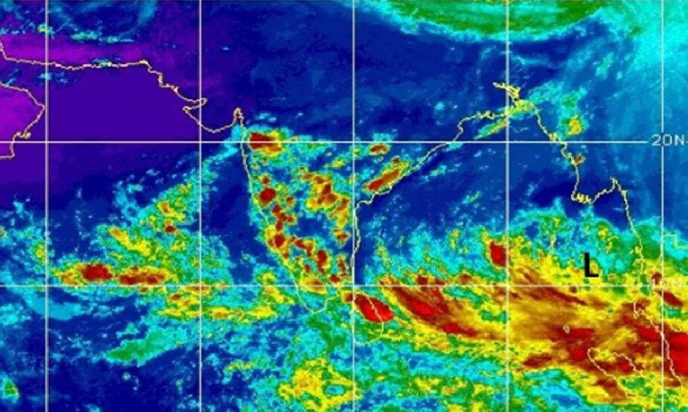 Cyclone Sitrang will hit soon to odisha