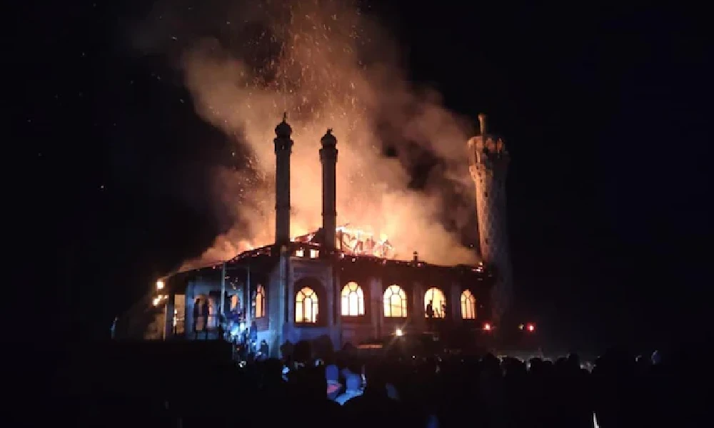 major fire broke out at the Jamia Masjid