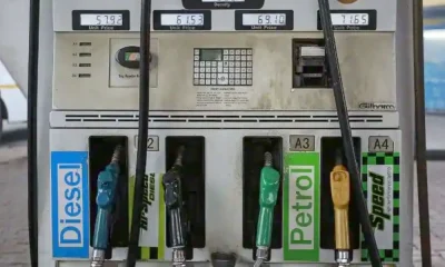 Rs 8 to 10 price cut in Petrol and Diesel, PM Modi to announce on year end