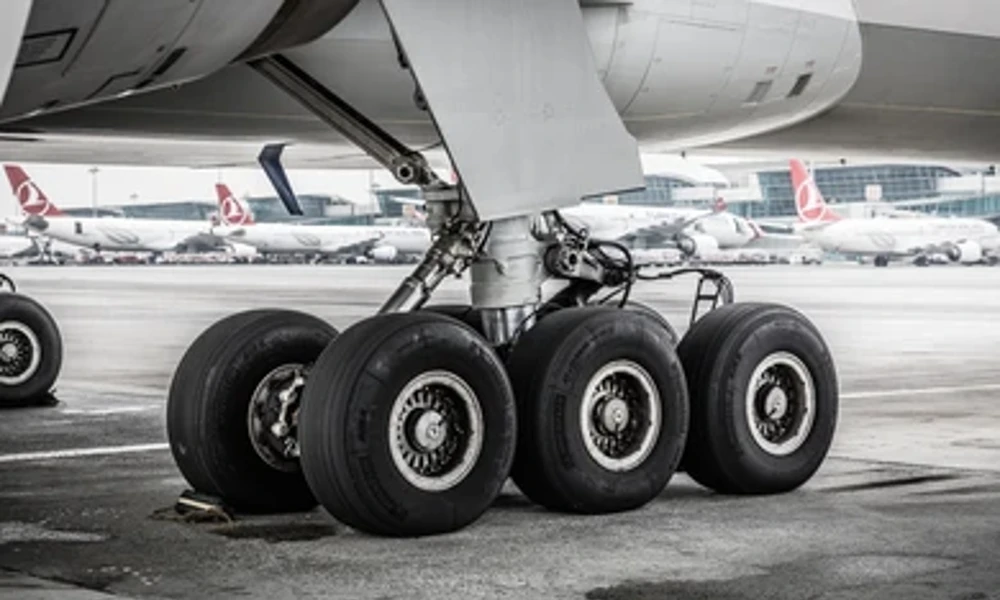 airplane tire