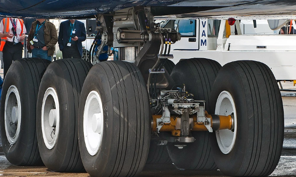 airplane tire