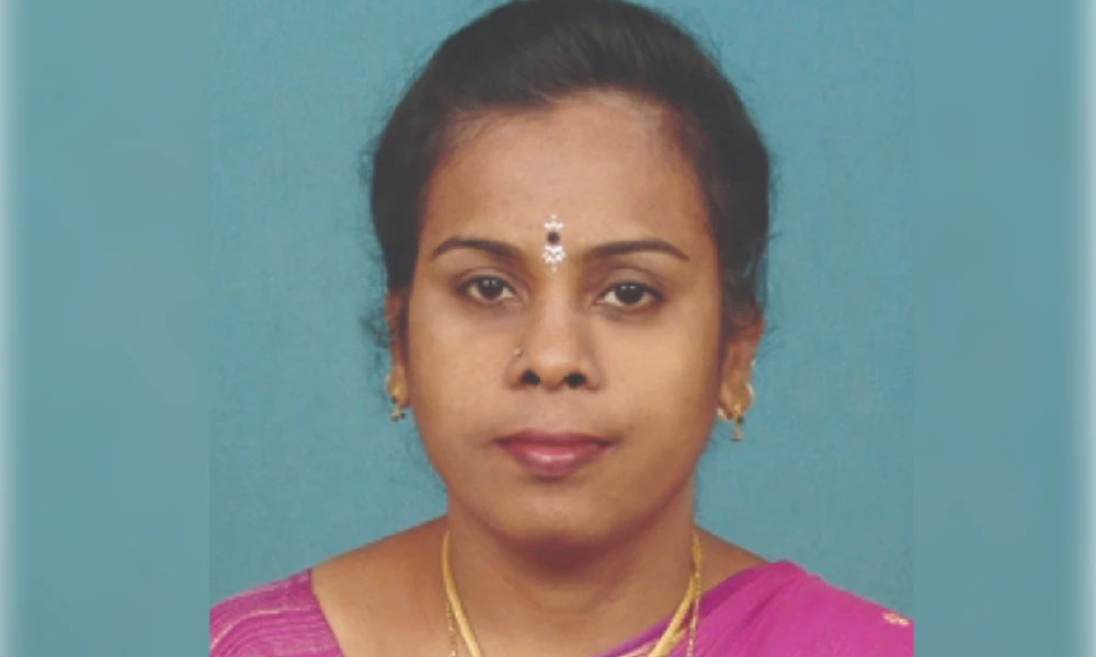 Dr Tamil selvi