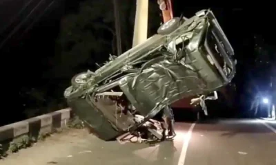 Road accident near Kerala Tamil Nadu border 8 Died