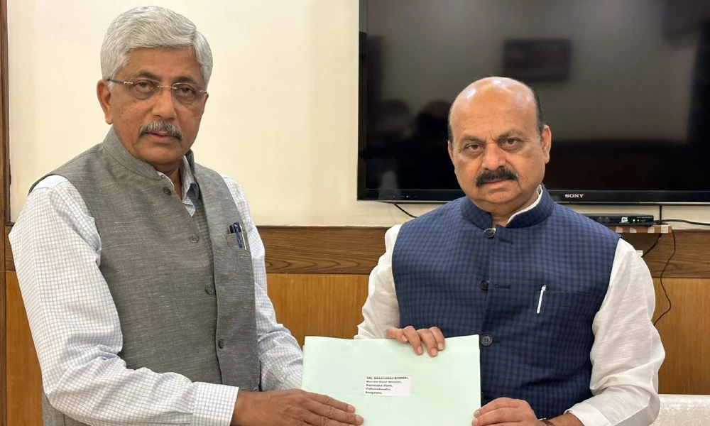 Backward classes commission submits interim report in closed envelope