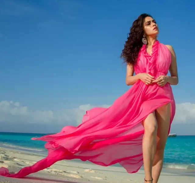 Amruta Khanvilkar