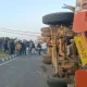 10 killed In Nashik Shirdi highway Accident Near Maharashtra