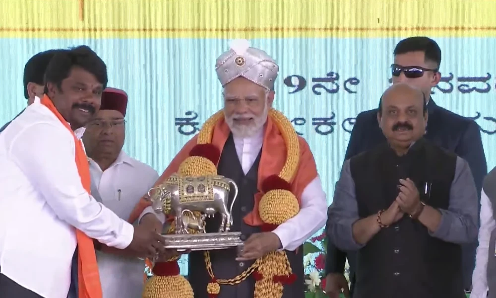 modi-in-karnataka-PM lauds Yadagiris heritage and agriculture