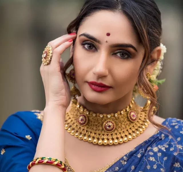 Ragini Dwivedi