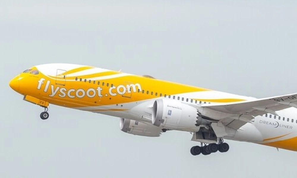 Scoot Airlines flight takes off Leave 35 passengers