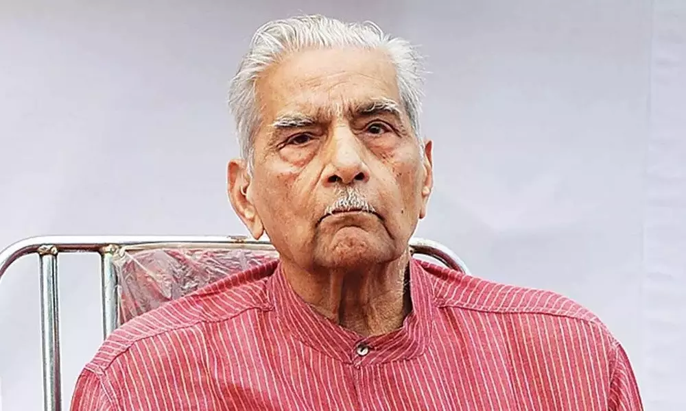 Famous lawyer and activist Shanti Bhushan Passes Away