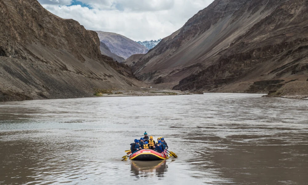 adventure tour in ladakh