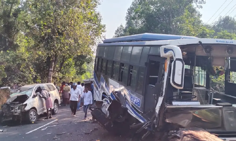 beltangadi accident ಇನ್ನೋವಾ ಕಾರು-ಖಾಸಗಿ ಬಸ್‌ ಅಪಘಾತ Black Sunday Road Accident
