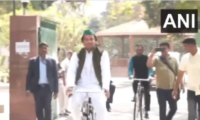 Tej Pratap Yadav rode a bicycle After Saw Mulayam Singh Yadav in his Dream