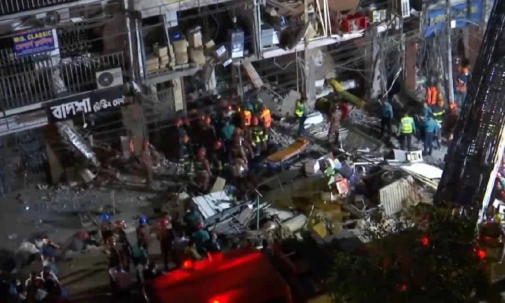 Bangladesh, 8 Killed In Explosion At Dhaka Building