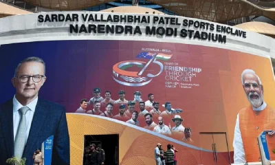 Fans celebrated Narendra Modi in the cricket stadium by clapping and clapping