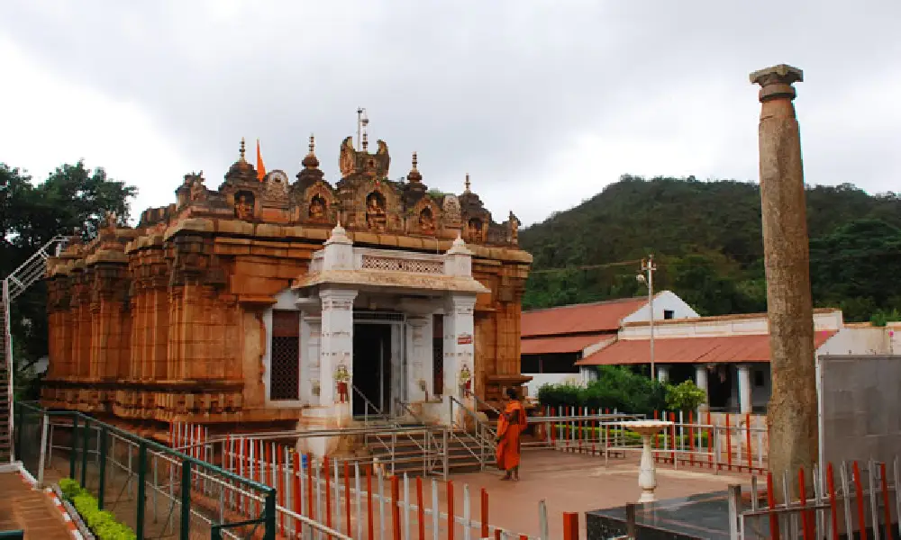 Sandur kumaraswamy temple