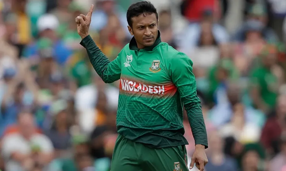 Shakib Al Hasan Bangla player assaulted at jewelery shop launch event The video is viral