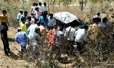 road-accident-Four injured as cars tyre overturns