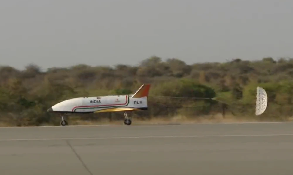 autonomous landing of Reusable Launch Vehicle test success, Says ISRO