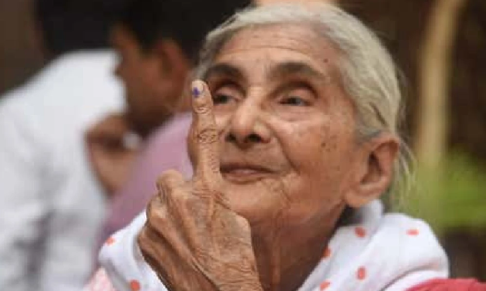 Senior Citizen above 80 years and Specially Abled persons will vote from April 29 From Home