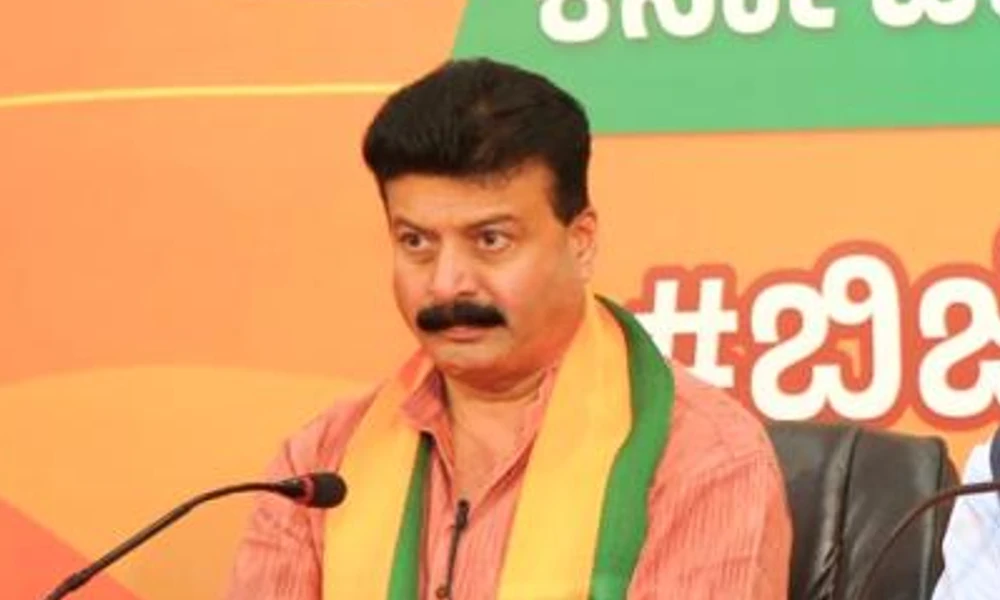 bjp karnataka spokesperson MG Mahesh said party can produce hundred more jagadish shettar