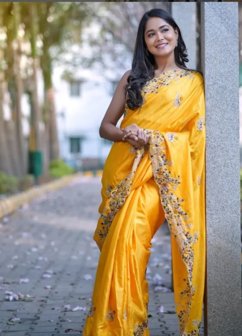 Star Saree Fashion