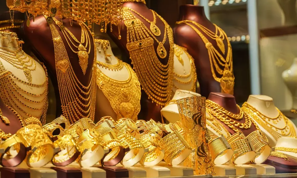 gold rate down by 310 rupees silver price down by 600 rupees