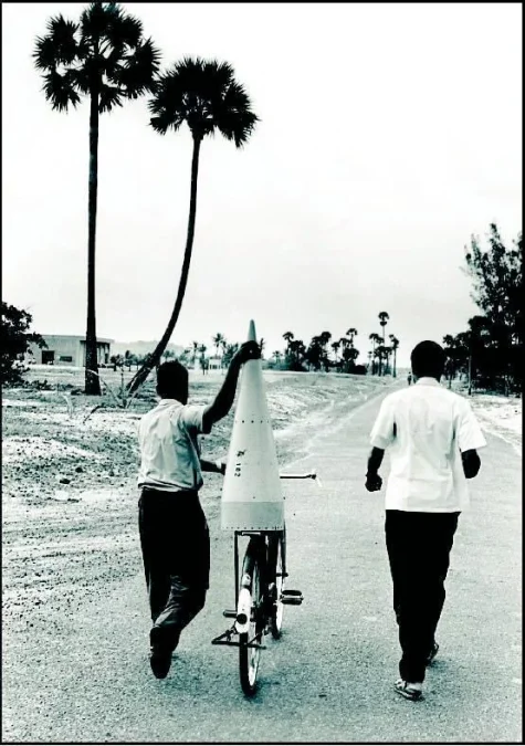 isro rocket launch old photo