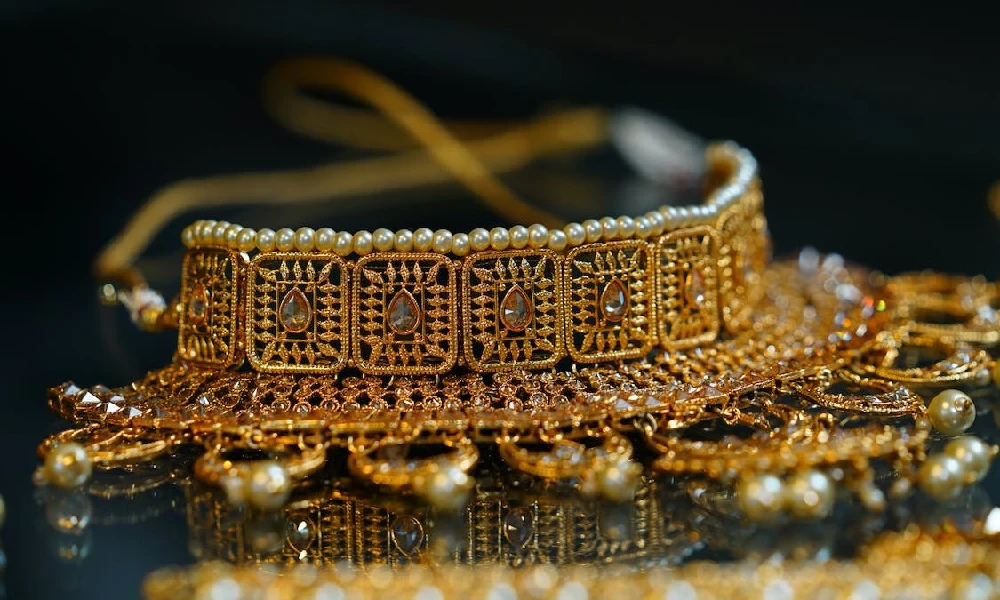 Gold necklace for Akshaya Tritiya
