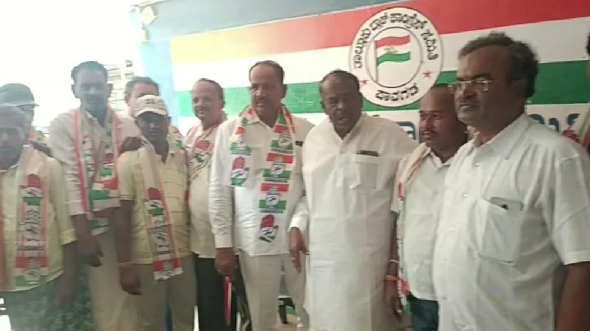 bjp, jds leader joined congress party