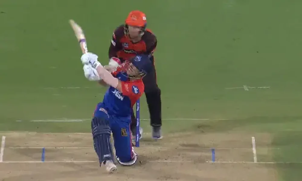 David Warner hit the first six in the current IPL