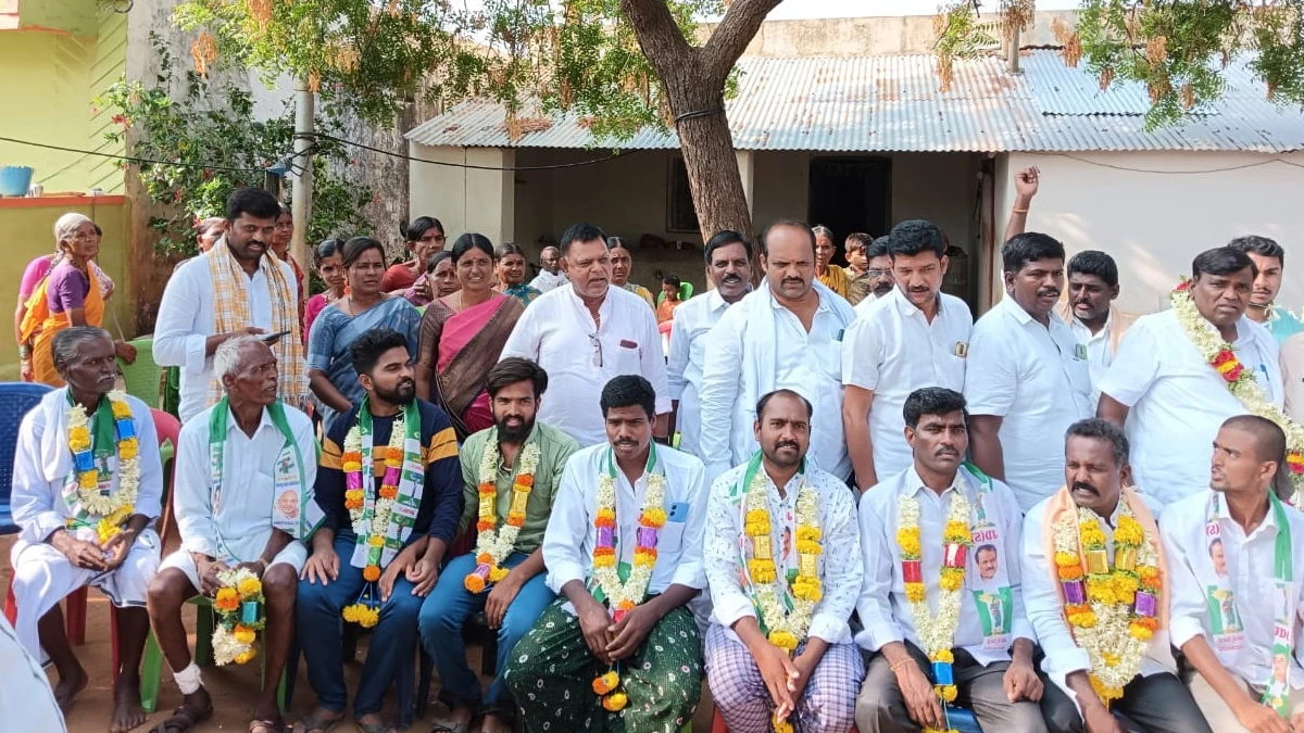 pavagada congress leader joining jds party