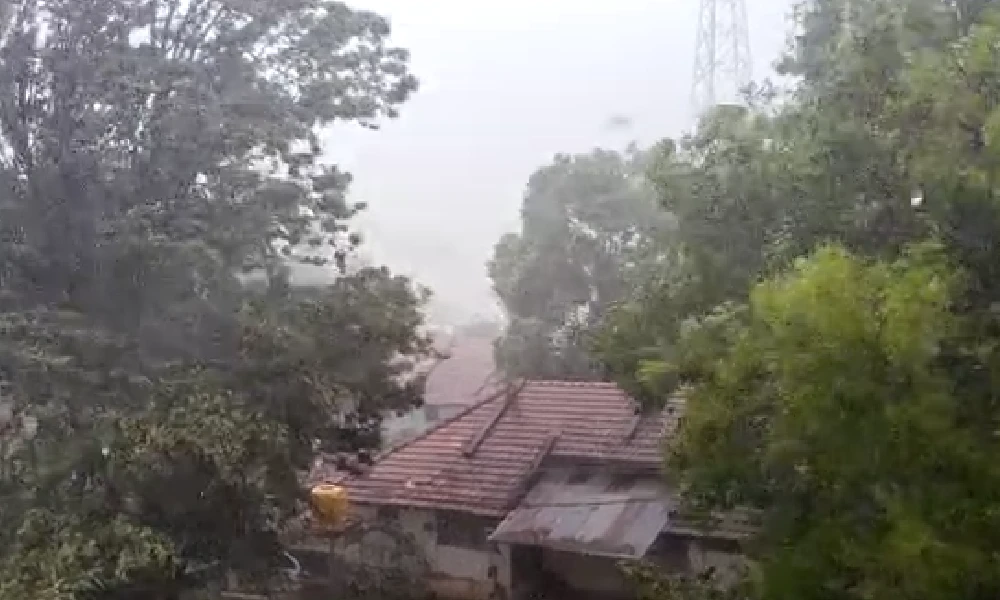heavy rain fall in chitradurga