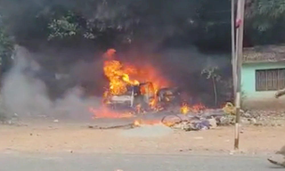 Four vehicles set on fire in belagavi