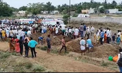 Mass Funeral in Sanganakal Village Of 9 People who Died In Accident near Mysore