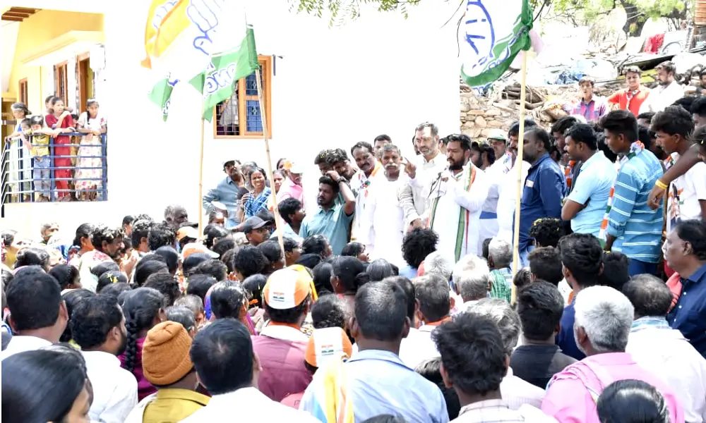 Karnataka election 2023 Congress candidate B Nagendra is campaigning in various parts of Ballari rural constituency