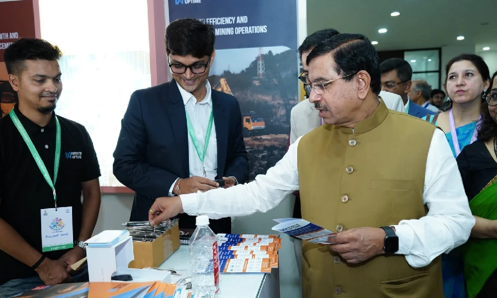Pralhad Joshi at first mining startup summit in IIT Bombay 