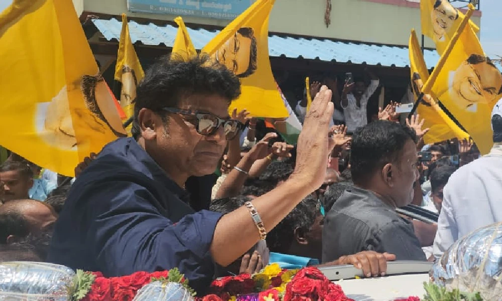 Karnataka Election Actor Shivaraj Kumar Campaigns In Varuna For Siddaramaiah