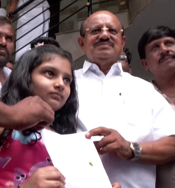 TB Jayachandra granddaughter with letter to rahul gandhi