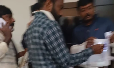 strangers came in the guise of the police and assaulted on aide of Tumkur MP